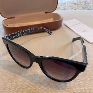 LONGCHAMP 54MM Cat Eye Sunglasses - Black with Marbled Design on Bands With Case
